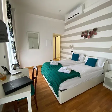 拉丰塔纳酒店 3*