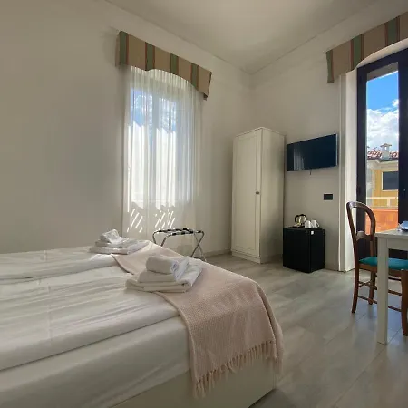 La Fontana Hotel