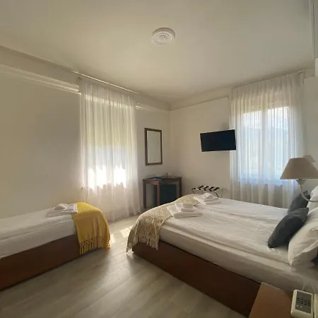 ホテル　ラ　フォンタナ ホテル 3*