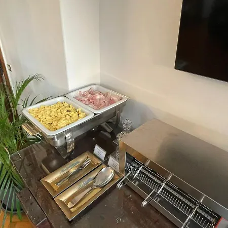 Hotel La Fontana 3*