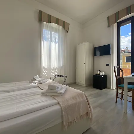 ホテル ホテル　ラ　フォンタナ ストレーザ