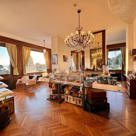 La Fontana 3*