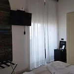 La Fontana Hotel 3*